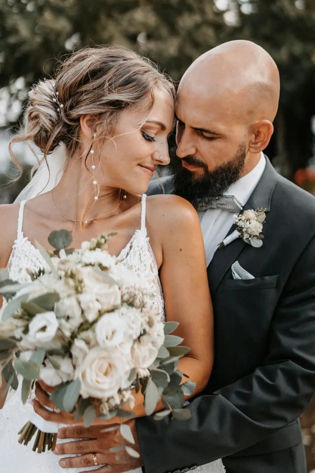 Invites Today – Free Wedding Website